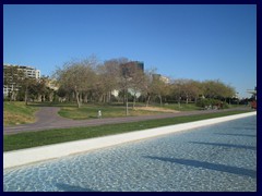 City of Arts and Sciences 134 - Jardine de Turia, the former river that goes in a narrow path through Valencia, borders the science area.